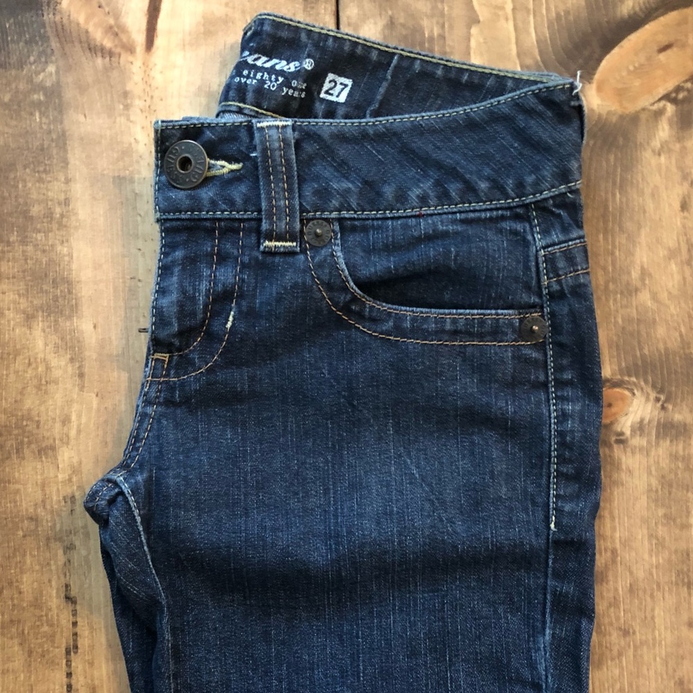 Size 4 (27) Guess Jeans - Flare